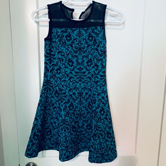 Formal dress for 8 years old black and turquoise - Picture 1 of 2